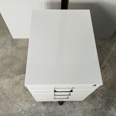 ニトリ　ワゴンアン　３段ワゴン『美品中古』複数入荷！※鍵なしの画像