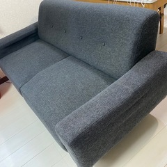 最終値下げ　2人から3人かけソファの画像