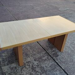 伸張式ダイニングテーブルと椅子７点のダイニングセット『中古良品』の画像