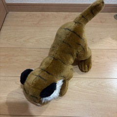 トイザらス トラのぬいぐるみ 44cmの画像