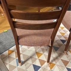 ※価格相談OK
　カリモク　ダイニングテーブル　無垢材　6人用　4脚せっとセット　　　の画像