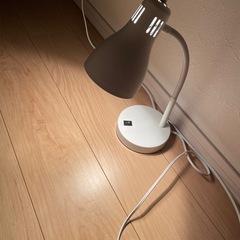 デスクライト　の画像