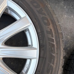 ホイール付スタッドレスタイヤ　4本セット
の画像