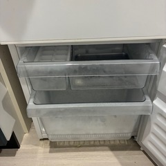 冷蔵庫　2019年製　無料で譲ります　の画像