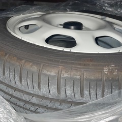 純正ホイール、タイヤセットの画像