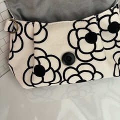 ふんわりポーチの画像