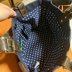 【未使用だけど中古】フラボアFRAPBOISのバッグの画像