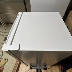 冷凍庫　(2023年製)JF-U6A(W) ホワイト の画像