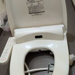 TOSHIBA ウォシュレットの画像