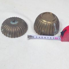 1960年代ミッドセンチュリー、真鍮製フルート蓋付きボウル/カシュポット ◑サイズおよそ直径10センチ・高さ10センチの画像