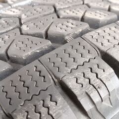 ブリザック Ｗ９７９ ２０５/７０Ｒ１６ ４本 ライトトラック用の画像