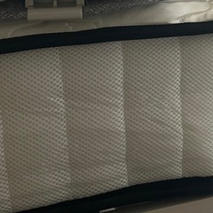 ベッド（フレーム + ポケットコイルマットレス）の画像