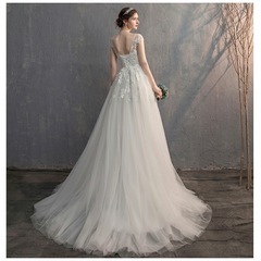 ウェディングドレスの画像