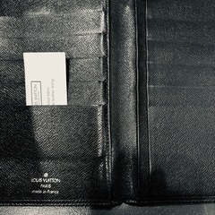 louis vuitton長財布の画像