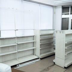 調剤棚一式の画像