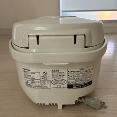 5.5合　IH 　炊飯器　東芝の画像