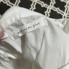 ボウタイブラウスシャツの画像