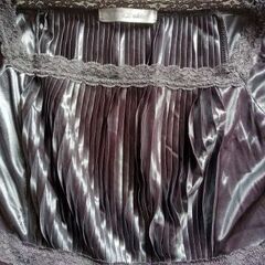 NICOLE white スクエアネック プリーツキャミソール レース グレー 半袖の画像