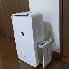 美品　衣類乾燥除湿機　中古の画像