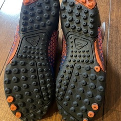 サッカーシューズの画像