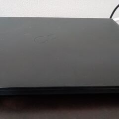 富士通 2019年10月製造モデル　高性能8世代　corei3 高速SSD　メモリ4G CDDVD　USBTypec　カメラ内蔵の画像