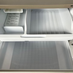 シャープ(両開き扉)冷凍冷蔵庫の画像