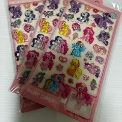 ポニーのボンボンドロップシール 水入り💦の画像