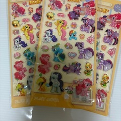 ポニーのボンボンドロップシール 水入り💦の画像