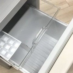 冷蔵庫【配達無料お届け設置出来ます💫都内近郊🚚】✨信頼のPanasonic製✨静音&省エネ設計💫除菌クリーニング済の極美品✨他にも冷蔵庫.洗濯機.電子レンジ.オーブン電子レンジ.炊飯器.テーブル&椅子.机&チェアー.ベット&マットレス.ドレッサーなど多種多様な美品が有ります✨お気軽にお問い合わせ下さい💫の画像