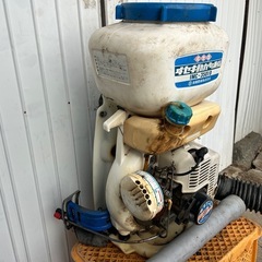 イセキ　背負い式動力散布機 エンジンブロアー 噴霧器　散布機　農薬　散布 動噴　IMC-3501D　ブロアー　宮崎の画像