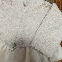 ピンクのもこもこジャンバー110の画像