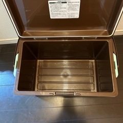 キャプテンスタッグ　クーラーボックスの画像