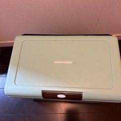 キャプテンスタッグ　クーラーボックスの画像