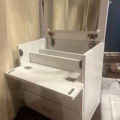 【商談中】ドレッサーの画像