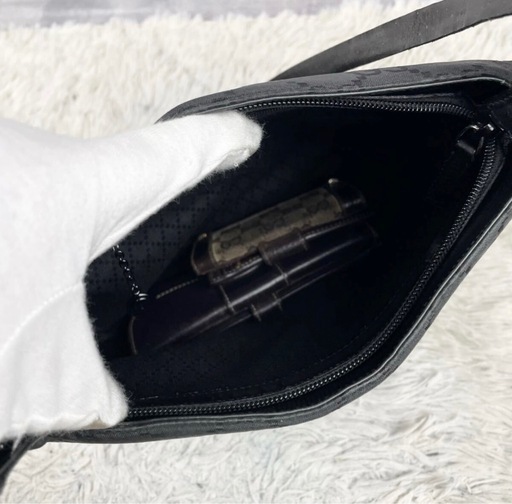 GUCCI グッチ ショルダーバッグ ナイロン レザー GG柄
