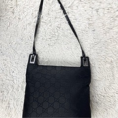 GUCCI グッチ ショルダーバッグ トナイロン レザー GG柄  ロゴ型押し の画像