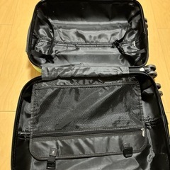 キャリーケースの画像