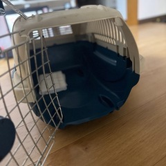 小型犬猫用キャリーケースの画像
