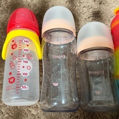 哺乳瓶3本　ミルク、哺乳瓶ケースせっとセットの画像