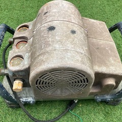 エアーコンプレッサー MAX 製の画像