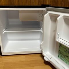 🌸新古品🌸激安！アイリスオーヤマ 小型冷蔵庫 46L PRC-B051D-M 2025年式の画像