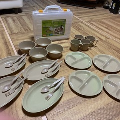 キャンプ食器（新品未使用）の画像