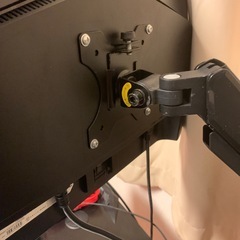 モニターアームの画像