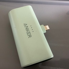 Anker モバイルバッテリー lightningの画像