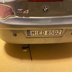 車のおもちゃの画像