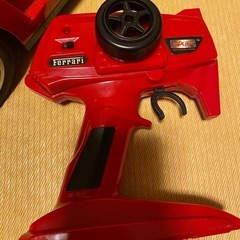 車のおもちゃの画像