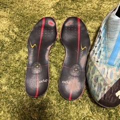 サッカースパイク　プーマの画像