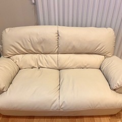ニトリ　2人掛けソファーの画像