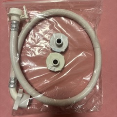 洗濯機用給水ホース（接続アダプター付き）の画像