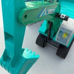 乗れるシャベルカーの画像